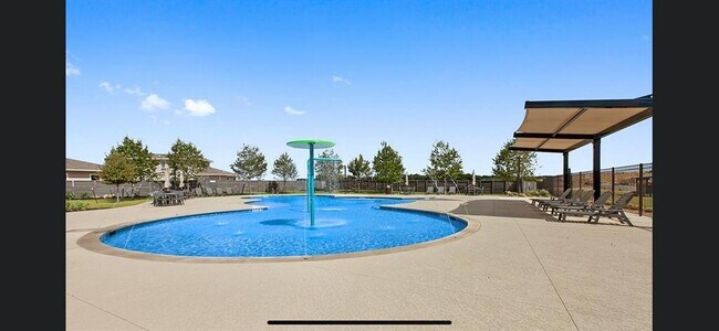 Building Photo - 257 Geminiflora Bend