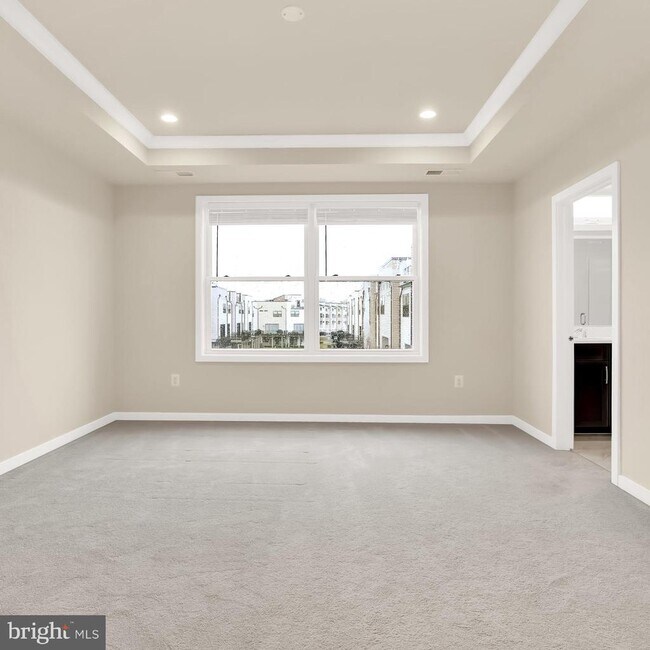Building Photo - 23580 Belvoir Woods Terrace