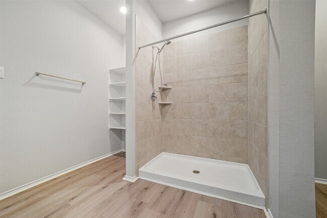 Building Photo - 16524 Cascading Pnes Ct