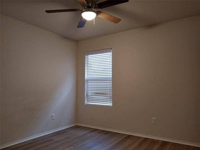 Building Photo - 1846 Bayfront Dr