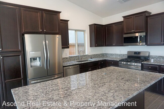 Building Photo - 4 br, 2 bath House - 9223 Blossom Creek Dr