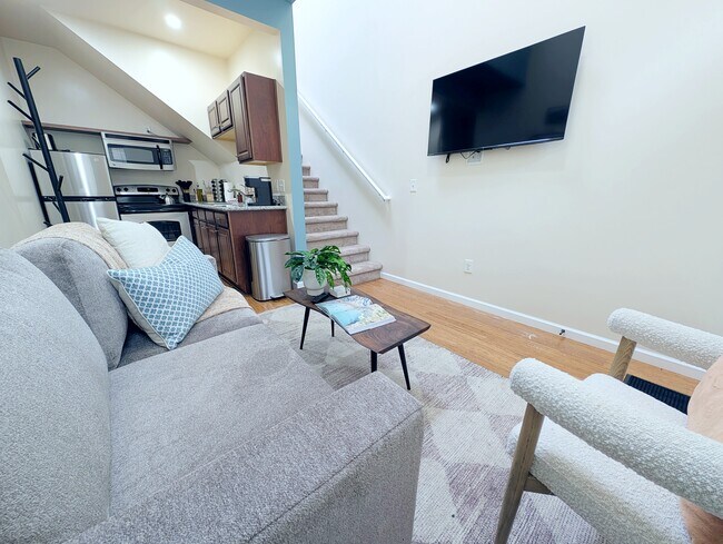 Building Photo - The Norm Appartments