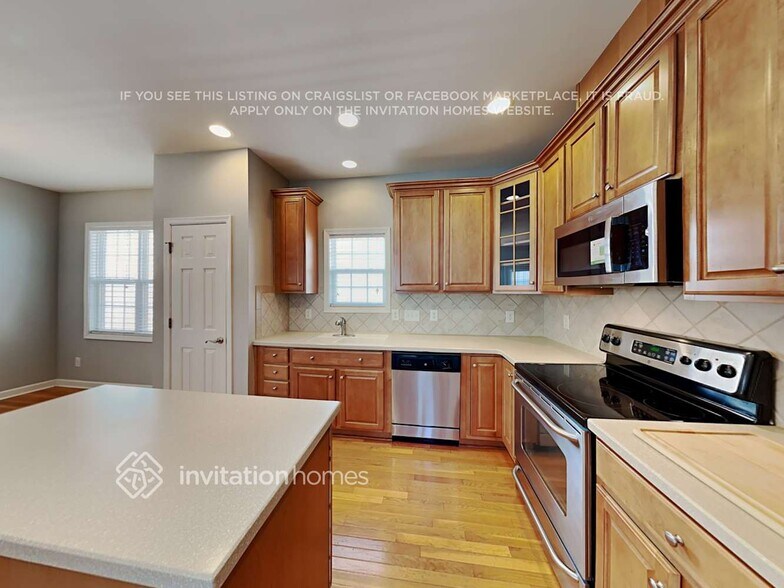 Building Photo - 232 Butterbiggins Ln