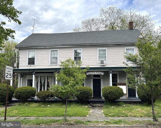 Building Photo - 111 Delaware Rd