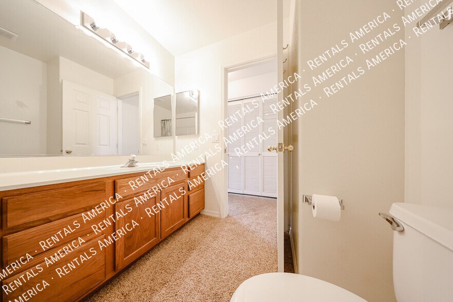 Building Photo - 6730 E Hermosa Vista Dr