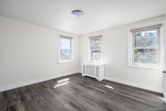 Building Photo - 319 Union Ave