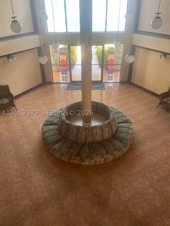 Building Photo - 1350 SW 122nd Ave