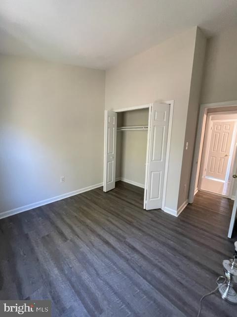 Building Photo - 216 Pinecove Ave