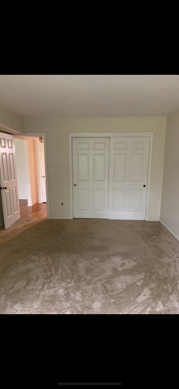 Building Photo - 107 Sharon Garden Ct