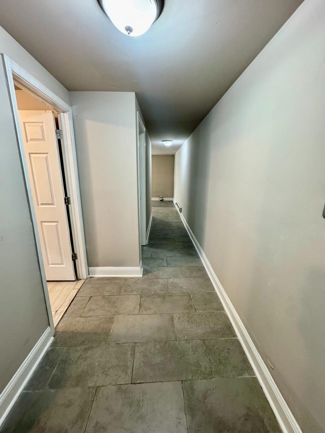 Building Photo - 1901 N 52nd St