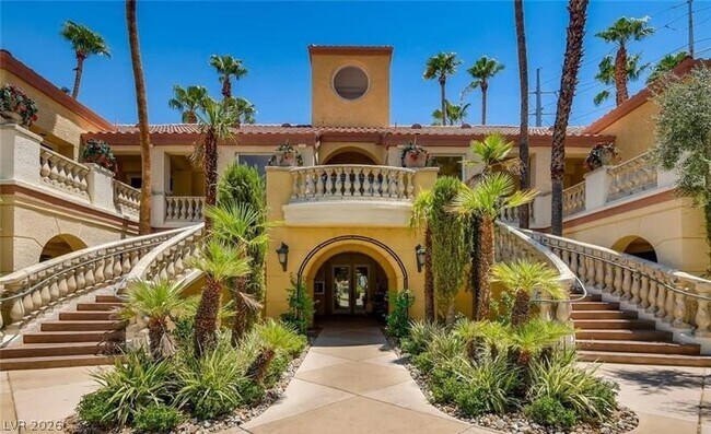 Building Photo - 260 E Flamingo Rd