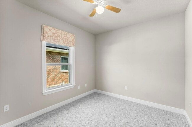 Building Photo - 29 Buddy Ln