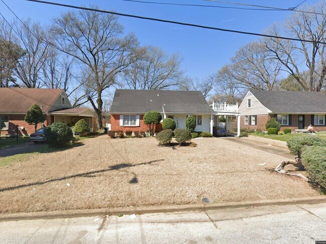 Building Photo - 3806 Blue Jay Rd