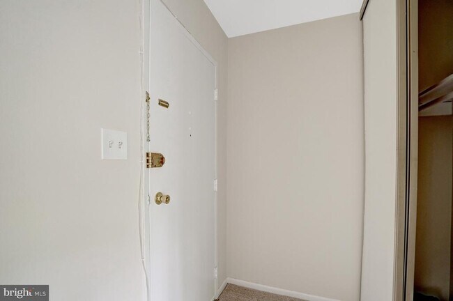Building Photo - 7717 Donnybrook Ct