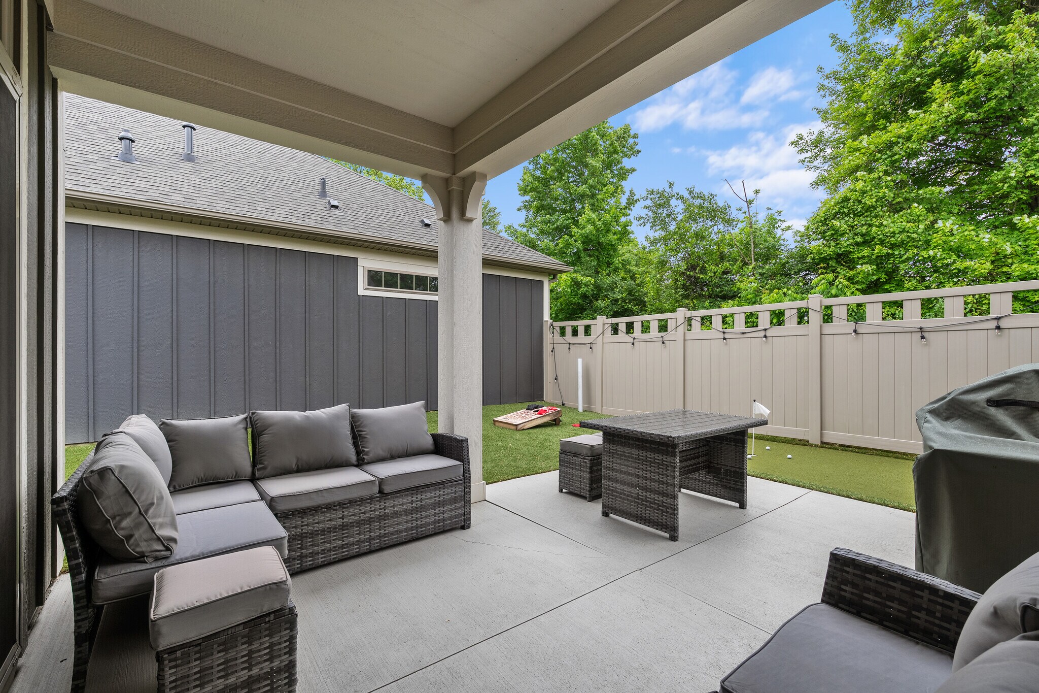 Building Photo - 243 Parkgate Ct