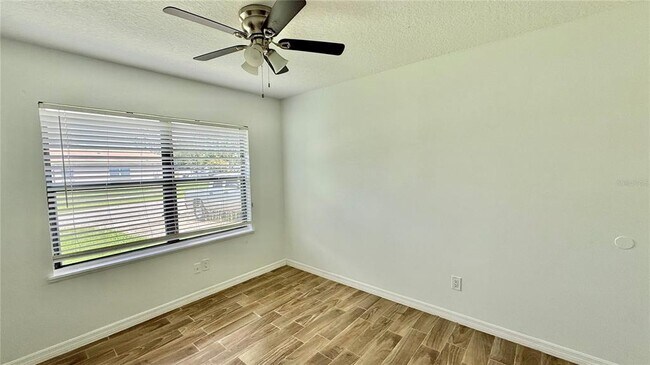 Building Photo - 3237 Vishaal Dr