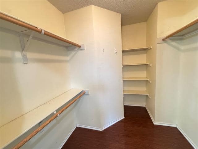 Building Photo - 7404 Avington Way
