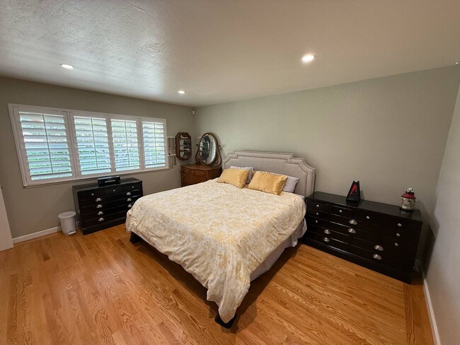 Building Photo - Remodeled San Carlos Retreat with Outdoor ...
