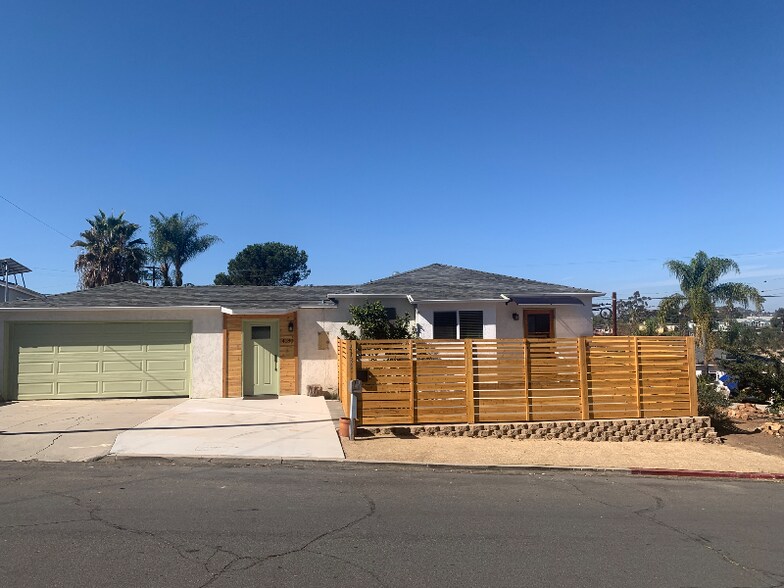 Primary Photo - 4180 Blackton Dr