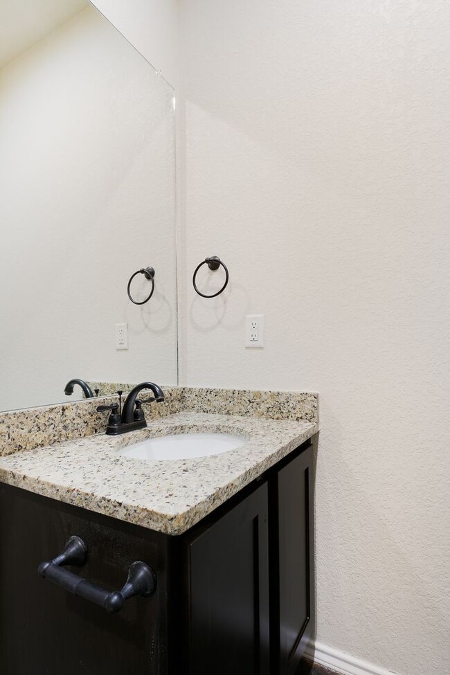 Building Photo - New Braunfels~ Beautiful Luxury 3 Bdrm~Stained Concrete Floors Throughout