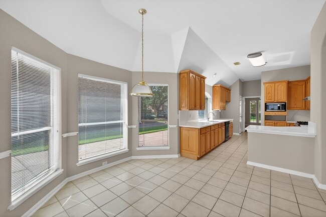 Building Photo - 3918 Abbeywood Dr