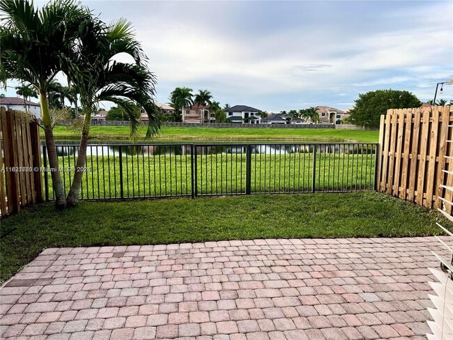 Building Photo - 16309 SW 71st Terrace