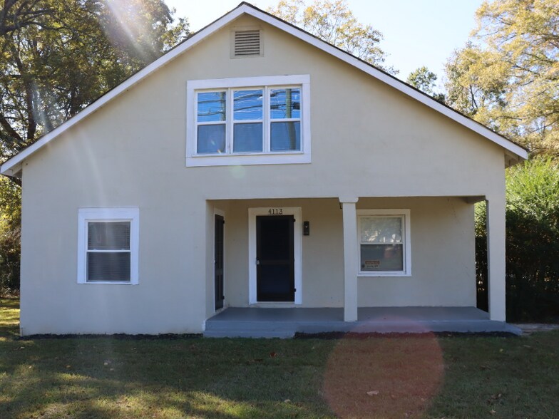 Primary Photo - 4113 W Sugar Creek Rd