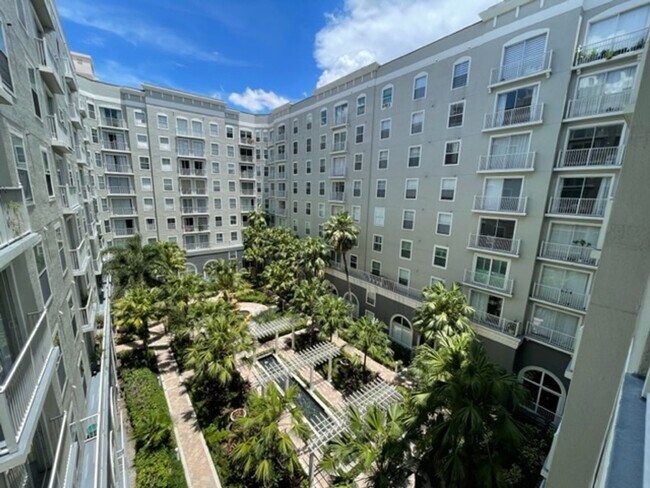 Building Photo - 700 S Harbour Island Blvd