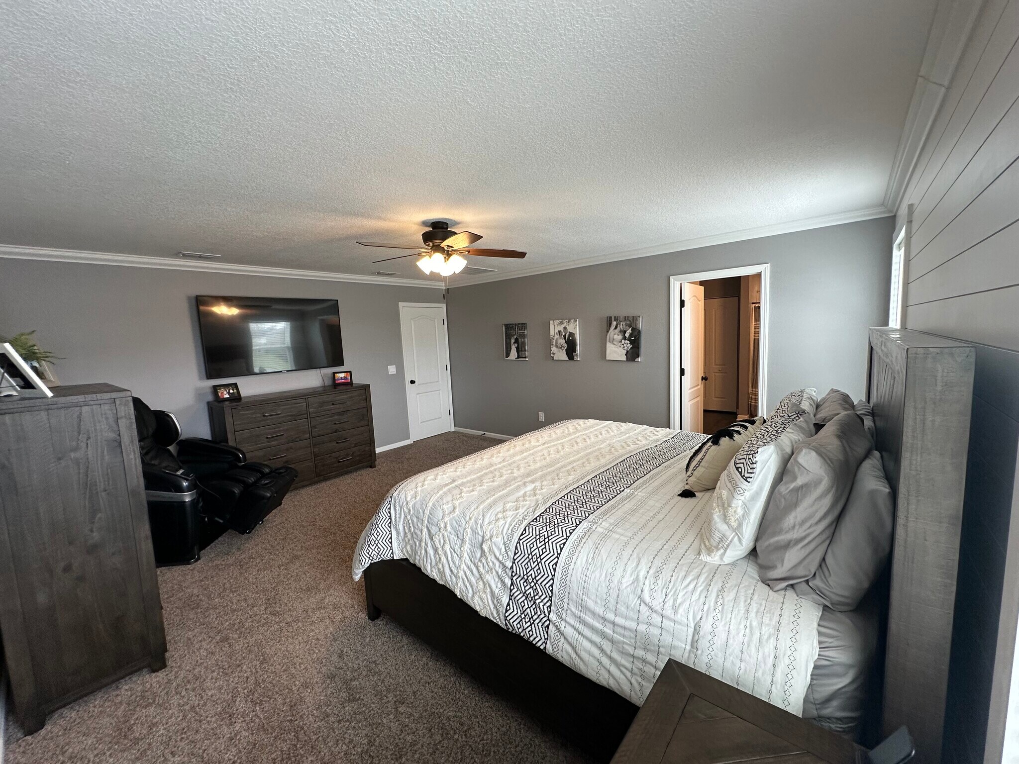Building Photo - 150 Logrono Ct