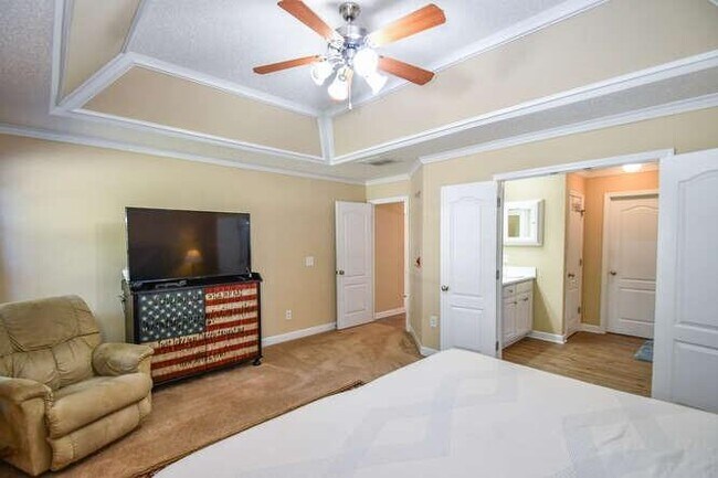 Building Photo - 886 Jefferson Walk Cir