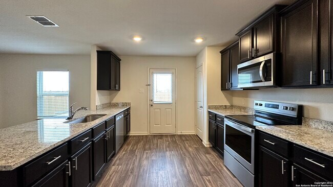 Building Photo - 2831 Citron Garden