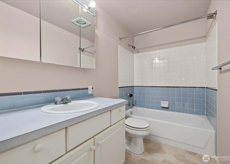 Building Photo - 2448 NW 59th St