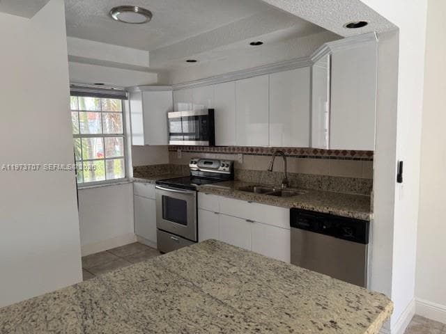 Building Photo - 20965 SW 84th Ave