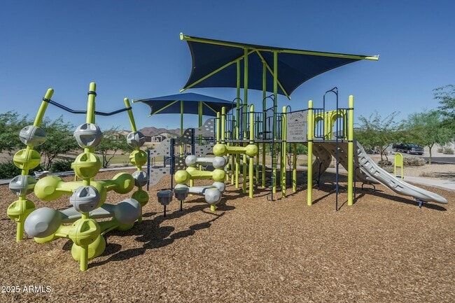 Building Photo - 20673 E Canary Way