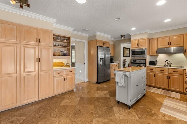 Building Photo - 180 Spring Wood Trail