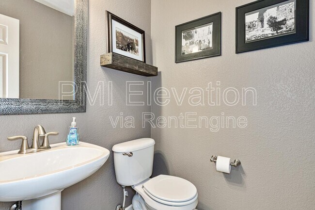 Building Photo - 6556 Shannon Trail