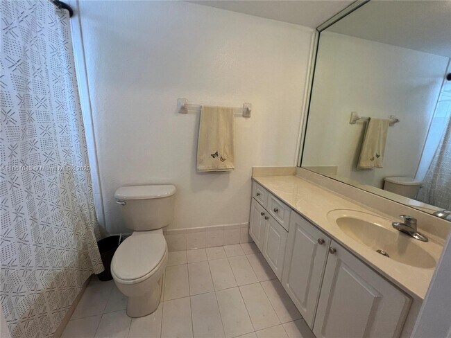 Building Photo - 7231 NW 174th Terrace