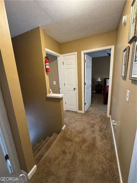 Building Photo - 2578 Shadowbrook Dr
