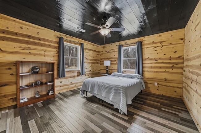 Building Photo - 10730 Barren River Rd