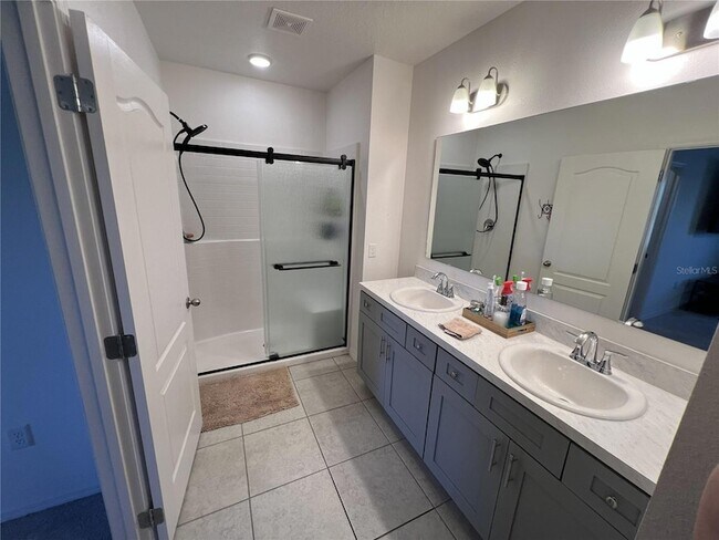 Building Photo - 1106 Althea Dr