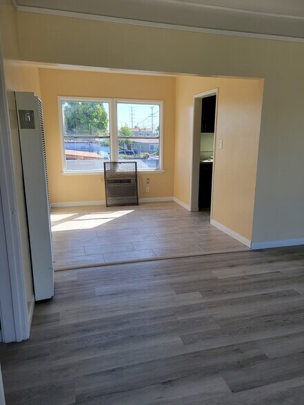 DINING ROOM FROM LIVING ROOM VIEW - 2416 Flower St