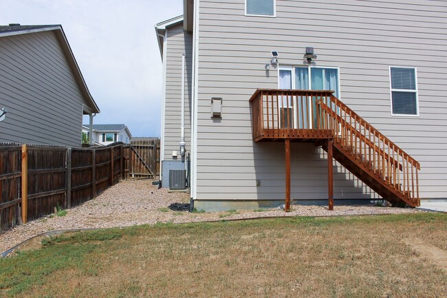 Building Photo - Spacious home close to Fort Carson