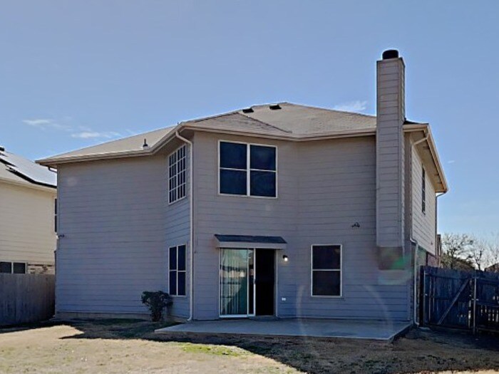 Building Photo - 2101 Franks St