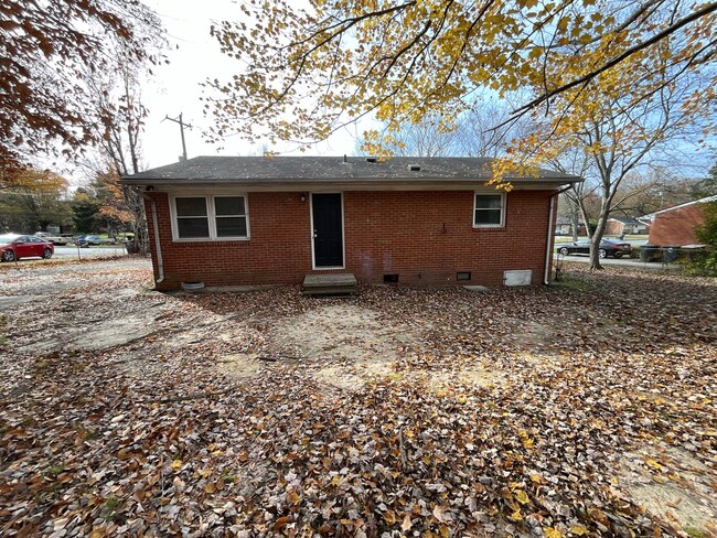 Building Photo - 3/1 Beautifully Updated Ranch Home off Wen...