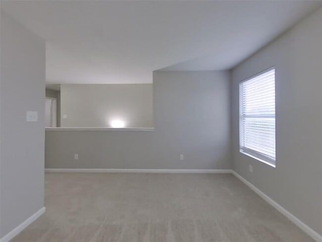 Building Photo - 15322 Acorn Green Ct