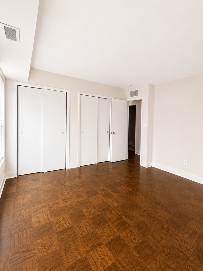 Building Photo - 10850 Green Mountain Cir