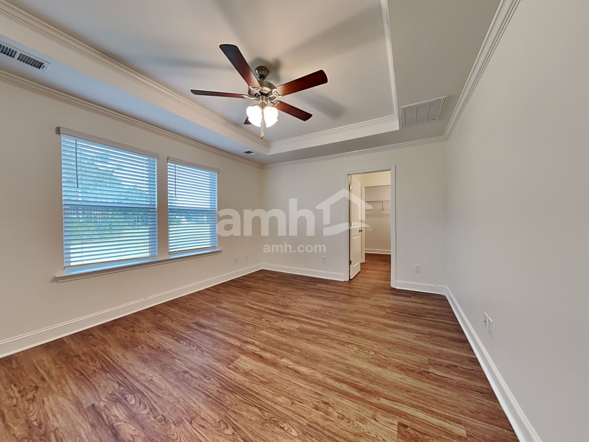 Building Photo - 334 Azore Way