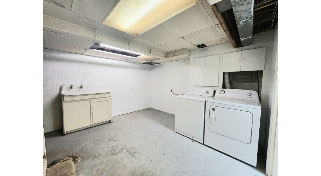 Building Photo - 2634 N 8th St