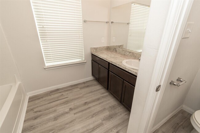 Building Photo - 3310 Any Way