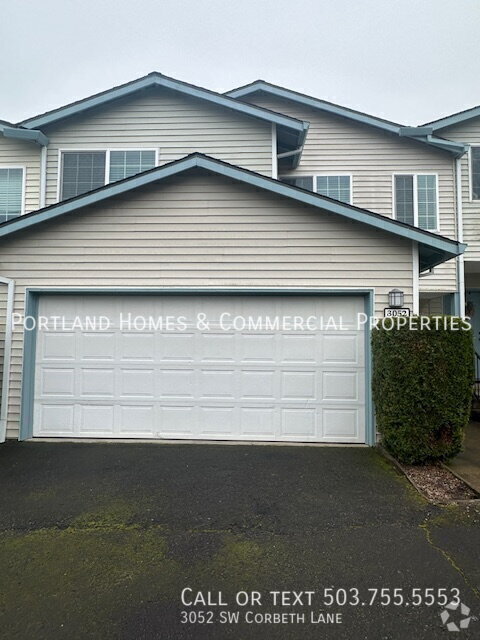 Building Photo - Spacious 3- bedroom Rowhouse